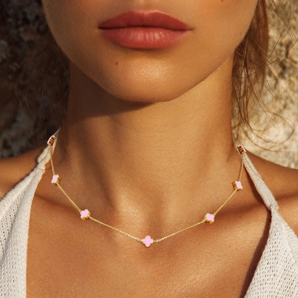 QUATREFOIL PINK STATION NECKLACE GP